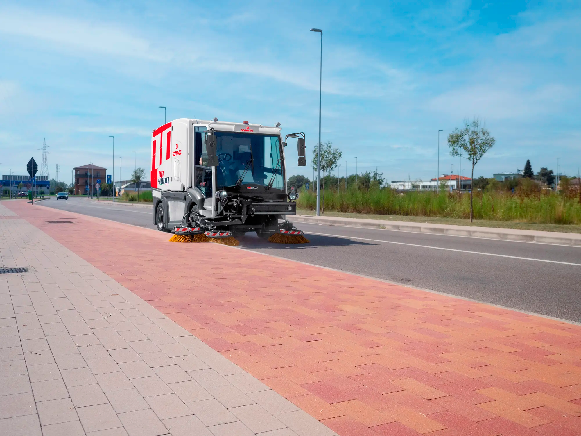 comac hp4000 street sweeper